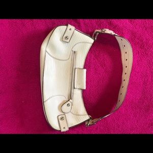 White Guess shoulder Purse